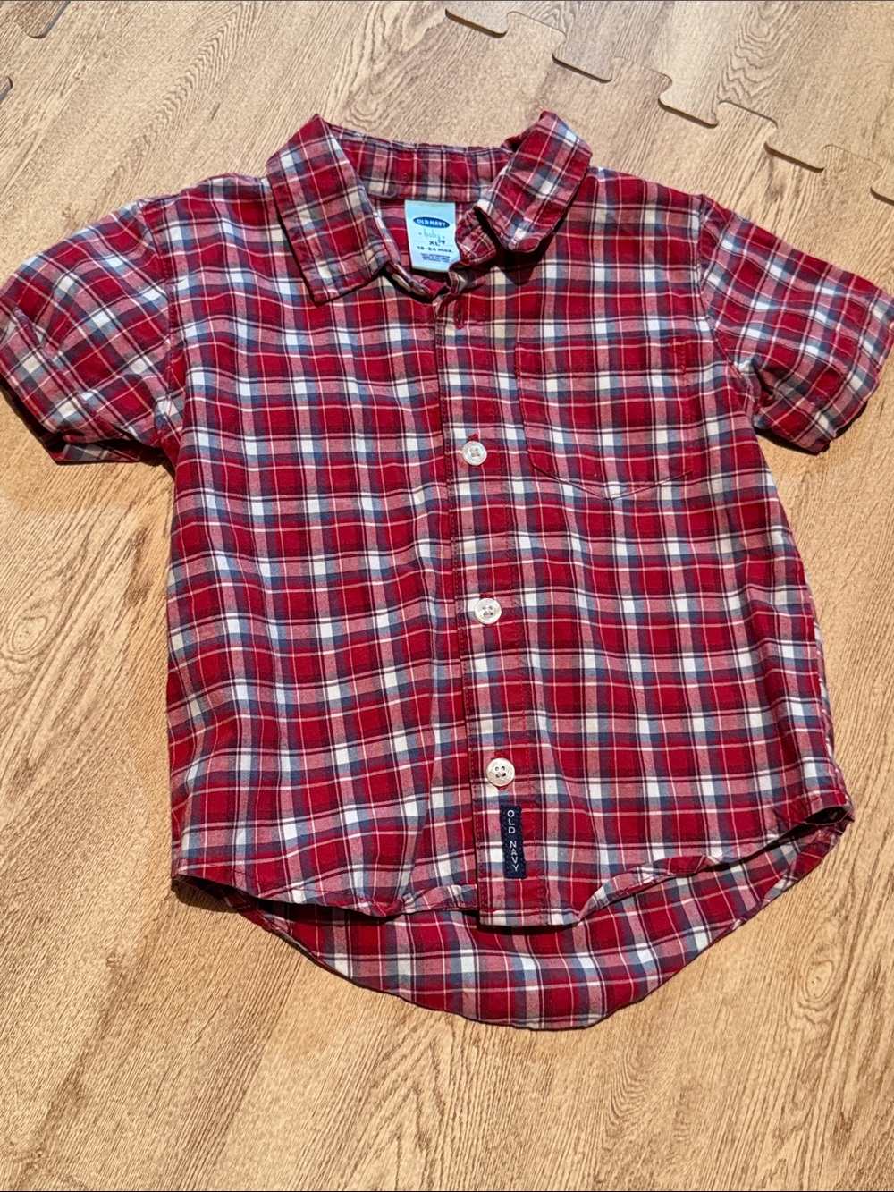 18-24 month Old Navy Red Plaid Short-Sleeve Button-Down Shirt